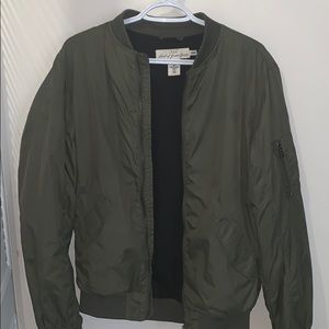 Nylon Bomber Jacket (Green)